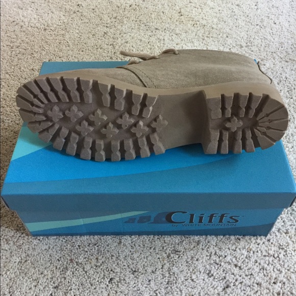 COPY - White Mountain - Cliffs Fabric Bootie - Picture 3 of 3